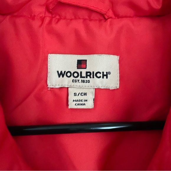 Woolrich Womens Size Small Quilted Puffer Red Orange Zip Up Vest Gold Buttons - Picture 3 of 7